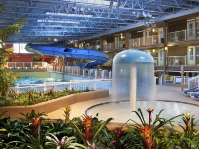 Travelodge By Wyndham Ottawa West Екстер'єр фото